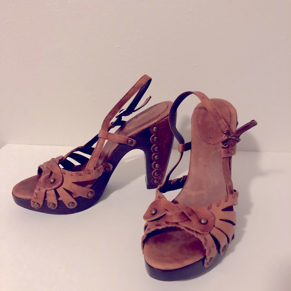 BCBG Maxazaria Cognac Leather Platform Sandals